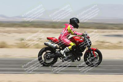 media/May-25-2025-TrackXperience (Sun) [[393a69de75]]/Level 1/Session 5 (Speed Pans)/